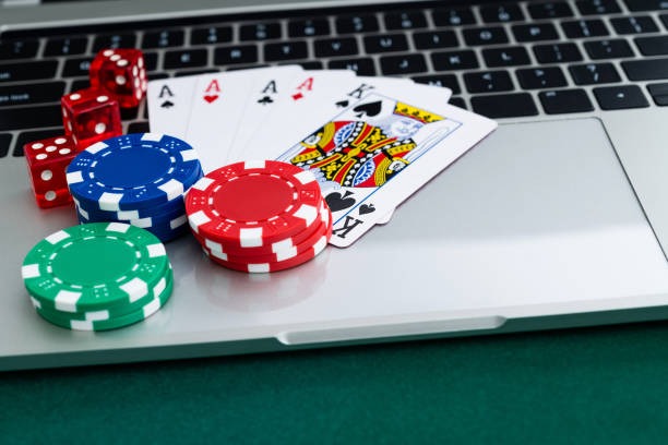 Sistem keamanan berlapis ninjawin melindungi data pribadi dan transaksi keuangan pengguna